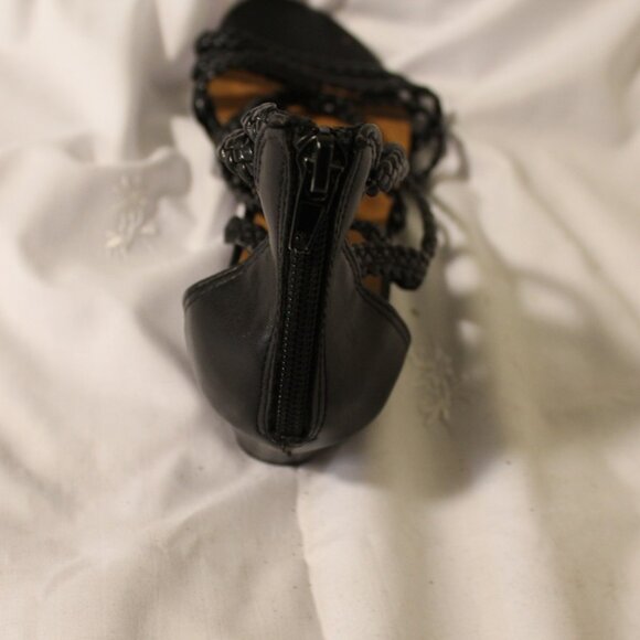 SANDALS - Picture 3 of 3